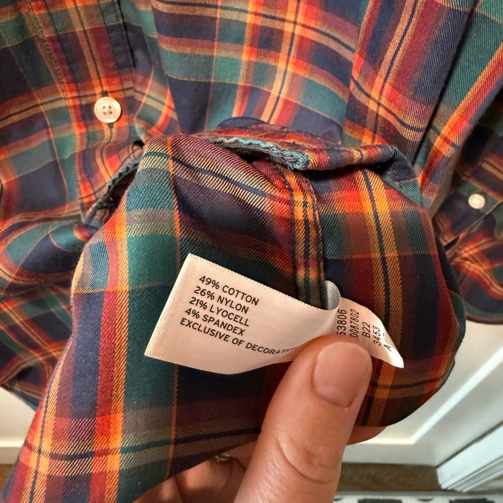 Duluth Trading Co. Men’s Untucked Button Down Shirt, Size M - Picture 4 of 6